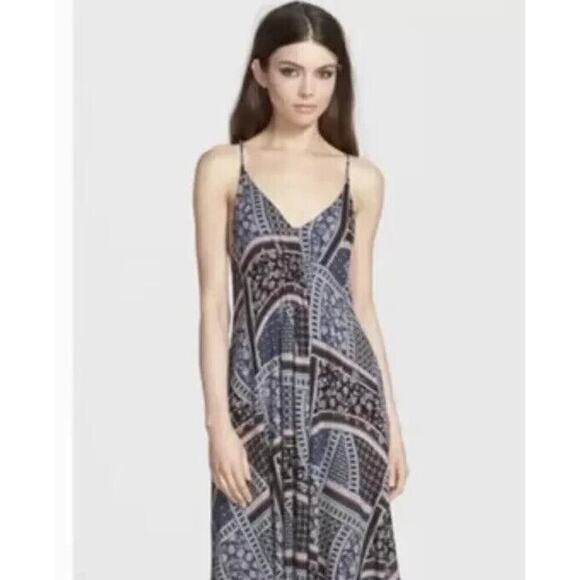 ASTR the Label Blue Maxi Dress Patchwork Floral Long Flowy Boho Festival Medium - Picture 1 of 10